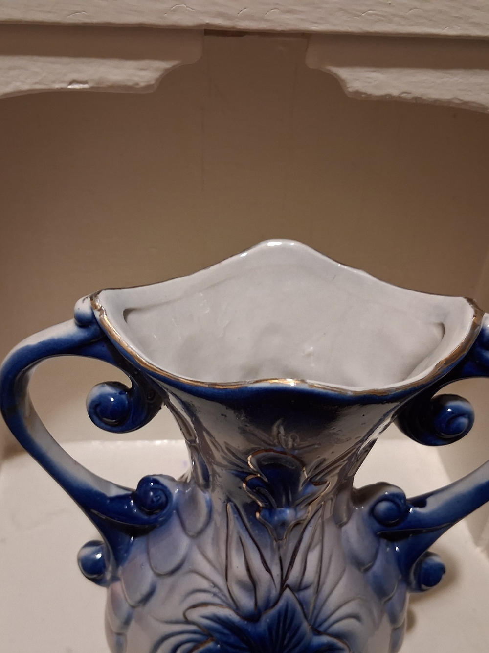 Vintage Lusterware Hand Painted Twin Handled Vase - Picture 2 of 15